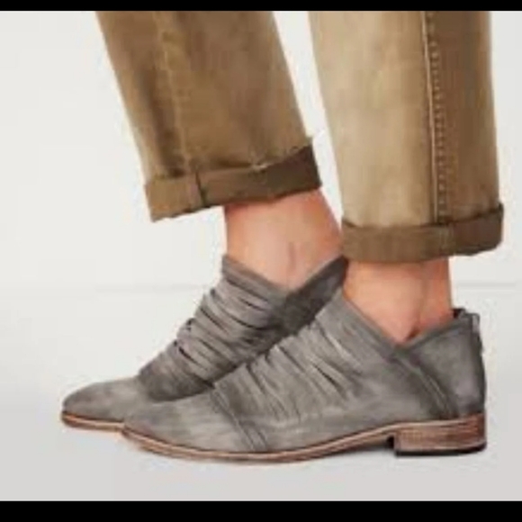 Free People Lost Valley ankle bootie - Picture 2 of 9